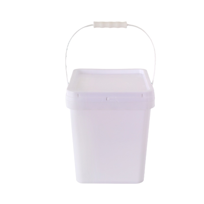 4 Gallon Plastic Rectangle Bucket